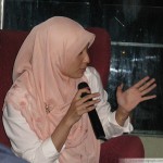 Nurul Izzah: Being woman and a mother, it's difficult to breastfeed and tweet at the same time.