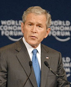 George Bush (© World Economic Forum | Flickr)