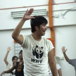 The dance was choreographed and led by WWF staff Brandon Liu, with the other dancers consisting of people who had learned about the flash mob via YouTube, Twitter and other social media sites.
