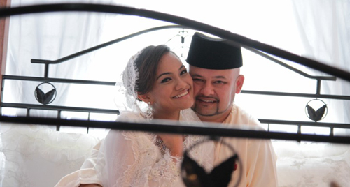 Harith with his wife Jezzamine