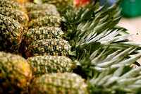 Organic pineapples (© Noah Markus | Flickr)