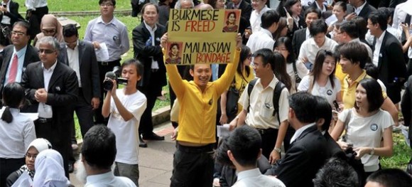     Protesters in the march led by lawyers against the Peaceful Assembly Bill ( © Centre for Orang Asli Concerns)