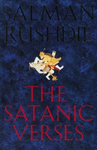 Buku Salman Rushdie yang dituduh menghina Islam (© Wiki Commons)